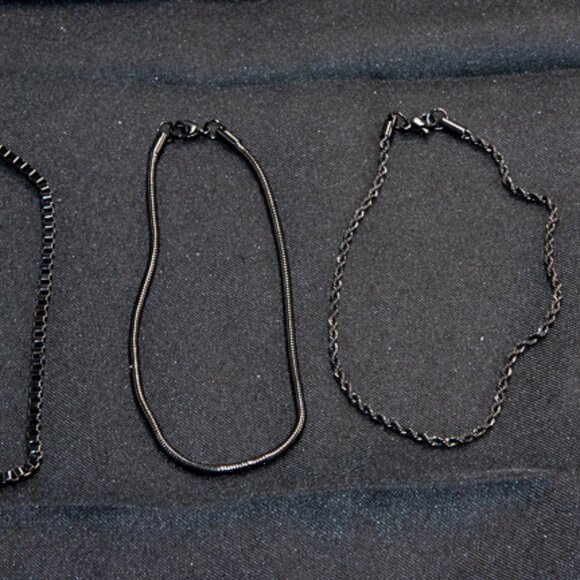 Set of 3 Black ion plated Stainless Steel Bracelets/Anklet 10" - Picture 2 of 3